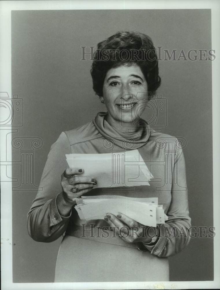 1978 Press Photo Eda LeShan stars in &quot;Alex &amp; Annie&quot; - nop56153-Historic Images