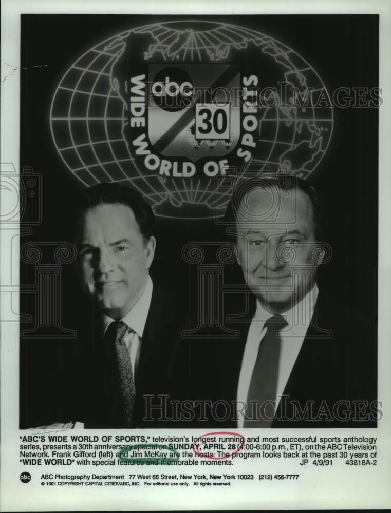 1991 Press Photo Frank Gifford and Jim McKay host "ABC's Wide World of Sports"-Historic Images