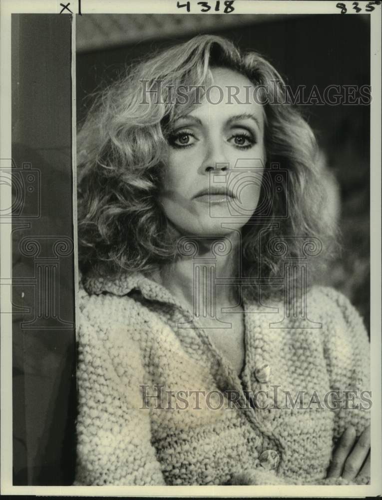 1980 Press Photo Donna Mills stars in CBS-TV&#39;s &quot;Knots Landing.&quot; - nop56568-Historic Images