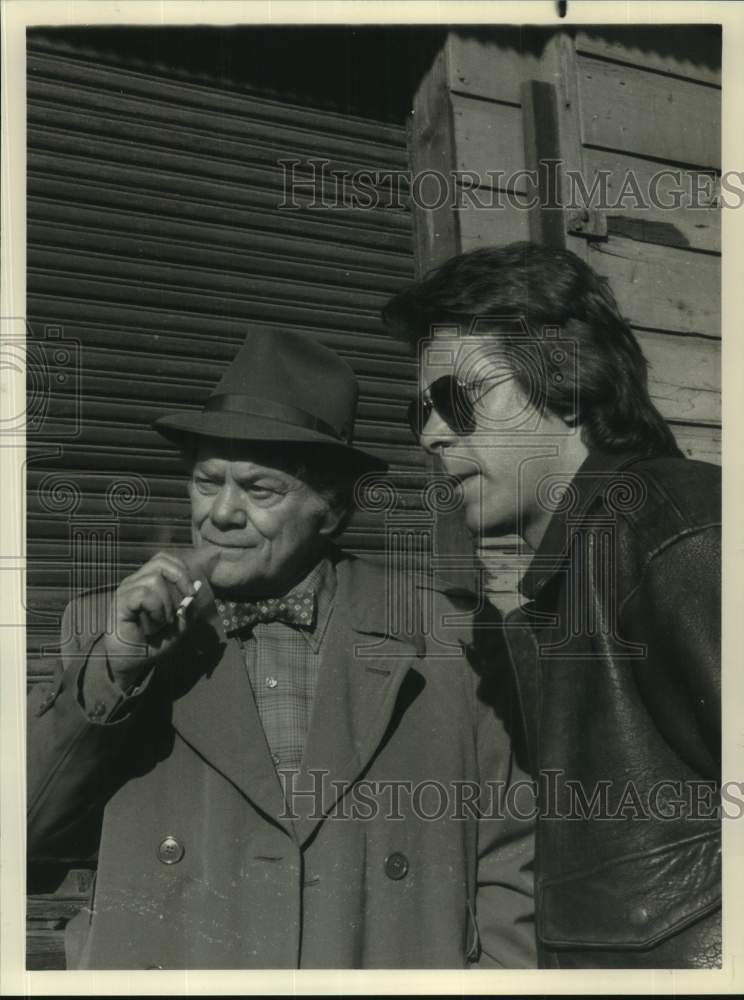 Press Photo Gary Cole and Barney Miller star in &quot;Midnight Caller&quot; - nop56838-Historic Images