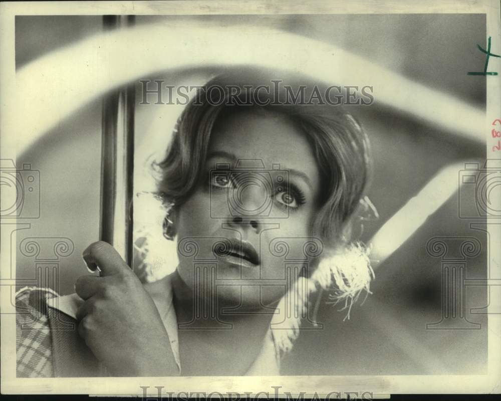 1973 Press Photo Actress Donna Mills in &quot;The Bait&quot; - nop57196-Historic Images