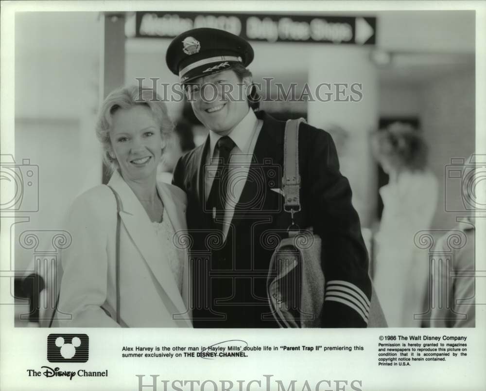 1986 Press Photo Alex Harvey and Hayley Mills starring in &quot;Parent Trap II&quot;-Historic Images