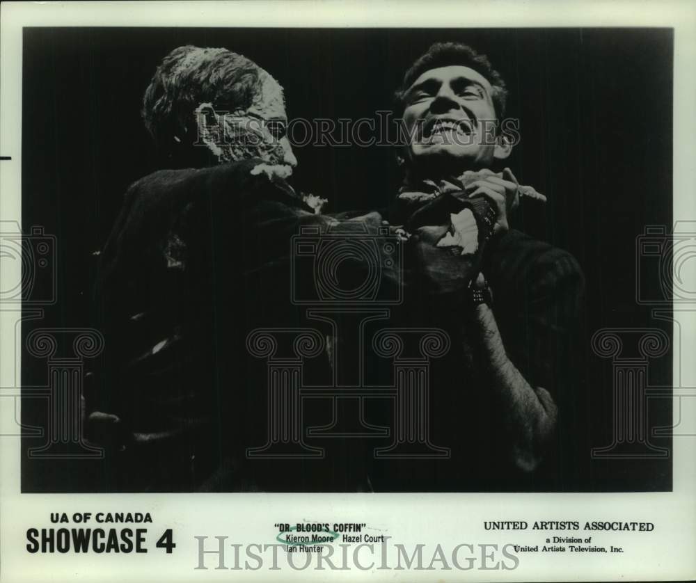 1988 Press Photo Actor Kieron Moore &amp; cast in &quot;Dr. Blood&#39;s Coffin&quot; - nop59108-Historic Images