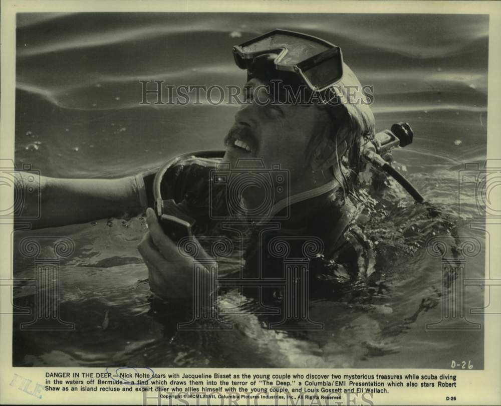 1977 Press Photo Actor Nick Nolte in &quot;The Deep&quot; - nop60533-Historic Images