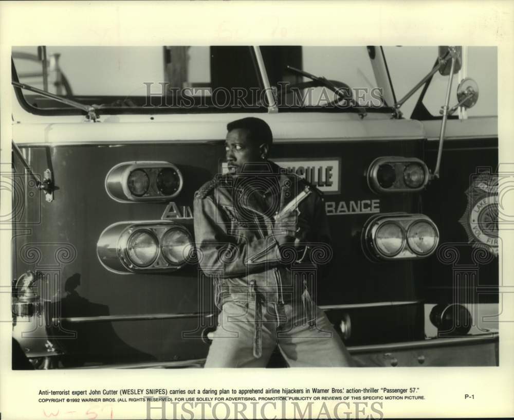 1992 Wesley Snipes stars in Warner Bros.&#39; &quot;Passenger 57.&quot; - Historic Images