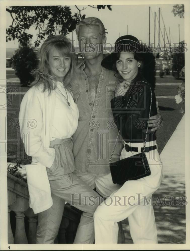 1989 Chynna Phillips & Courteney Cox, "Roxanne: The Prize Pulitzer" - Historic Images