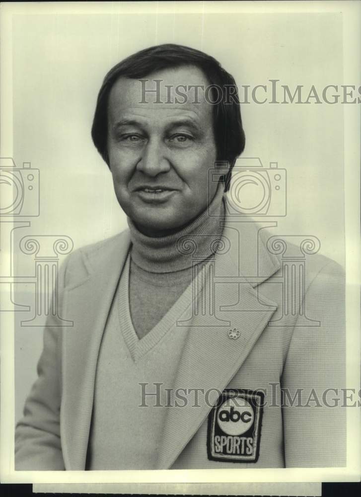 Press Photo Sportscaster Jim McKay of "ABC's Wide World of Sports" - nop62151- Historic Images