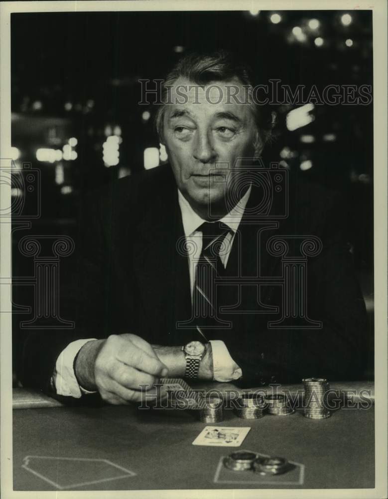 1983 Press Photo Robert Mitchum stars in One Shoe Makes It Murder, on CBS. - Historic Images