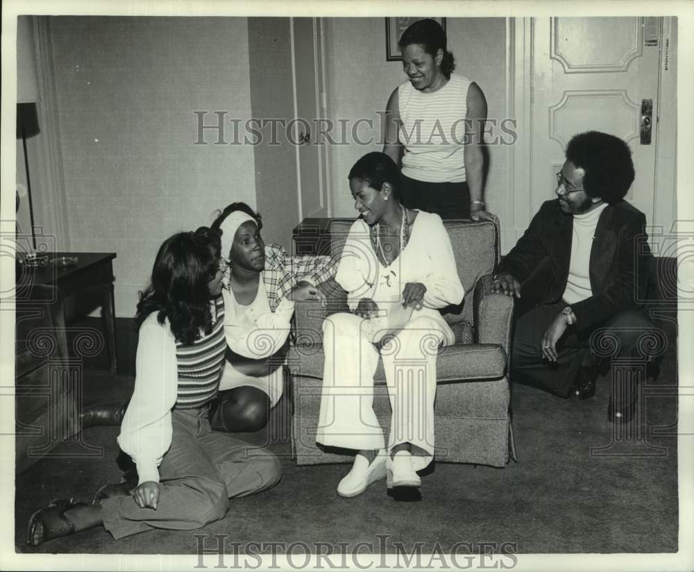 1981 Press Photo Scene from the Xavier University&#39;s production of &quot;Purlie&quot;-Historic Images