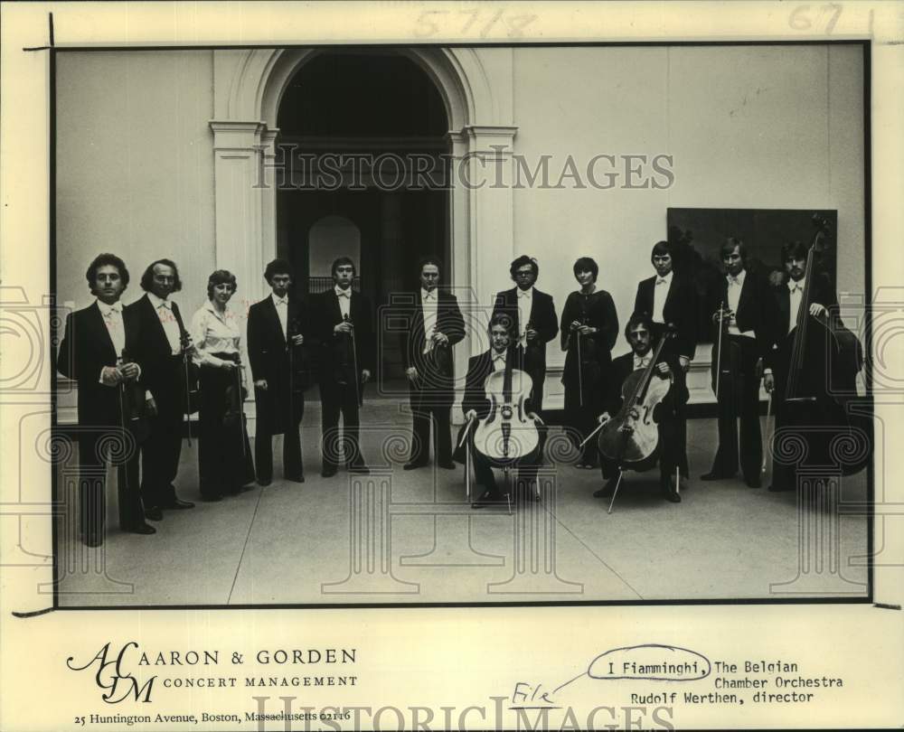 1983 Press Photo I Fiamminghi, The Belgian Chamber Orchestra, with director-Historic Images