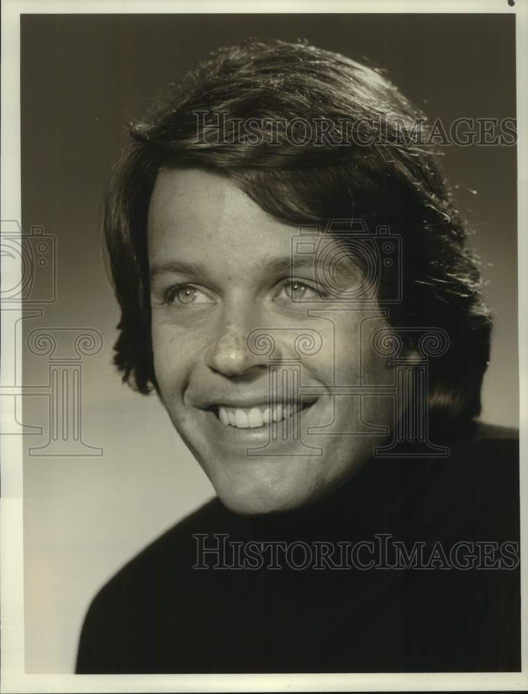 1976 Press Photo Actor Bob Purvey in &quot;Lovers and Friends&quot; on NBC Television-Historic Images