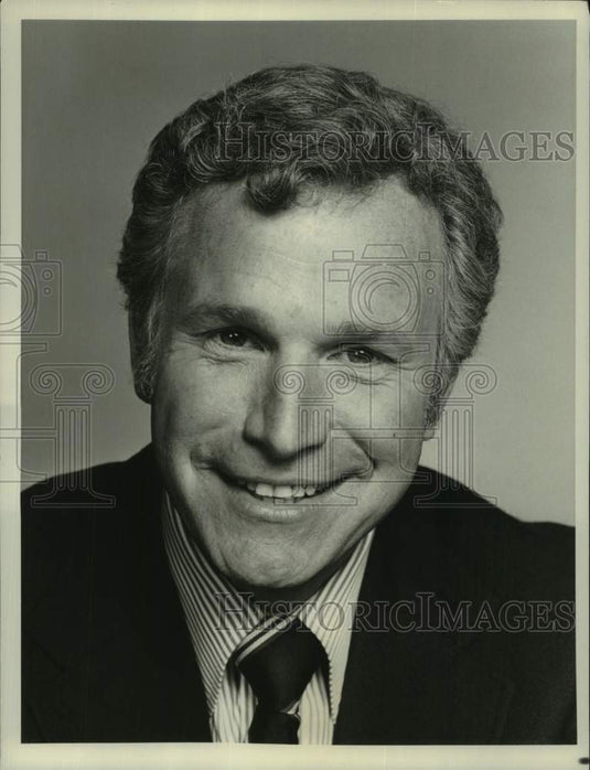 1980 Press Photo Wayne Rogers as Dr. Charley Michaels, in "House Calls"-Historic Images