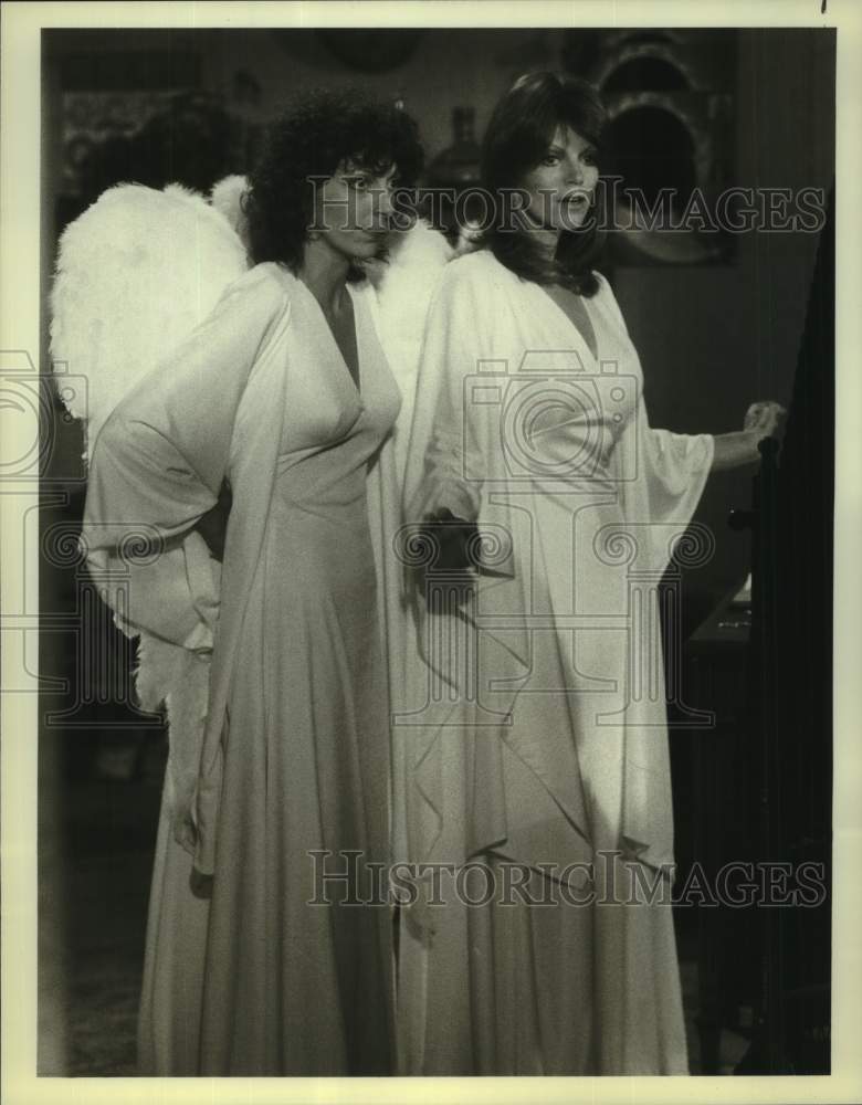 1979 Press Photo Donna Ponterotto and Carol Wayne star in "Heaven on Earth."-Historic Images