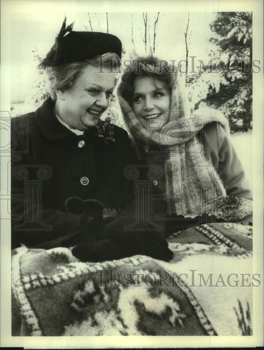 1983 Press Photo Lee Remick and Angela Lansbury star in "A Gift of Love:..."-Historic Images
