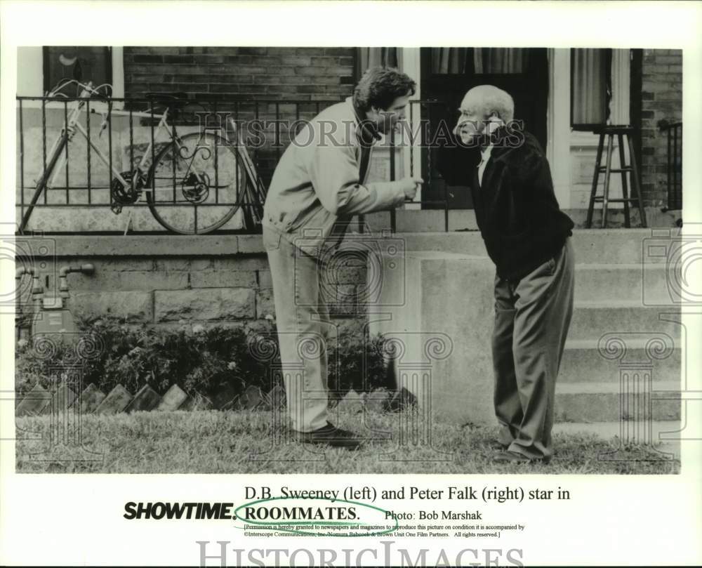 1997 Press Photo Actors D.B. Sweeney, Peter Falk in &quot;Roommates&quot; on Showtime - Historic Images