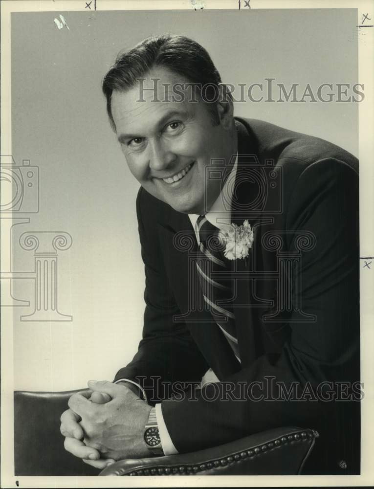 1990 Willard Scott, Grand Marshal of the Bards of Bohemia Parade. - Historic Images