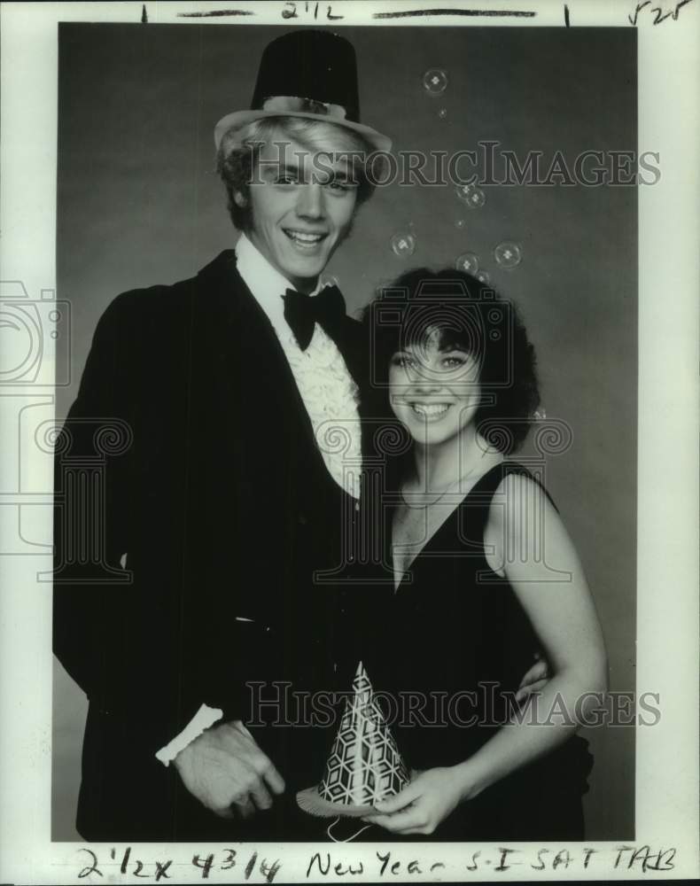 1979 Press Photo John Schneider and Erin Moran host "New Year's Rockin' Eve, 80"-Historic Images