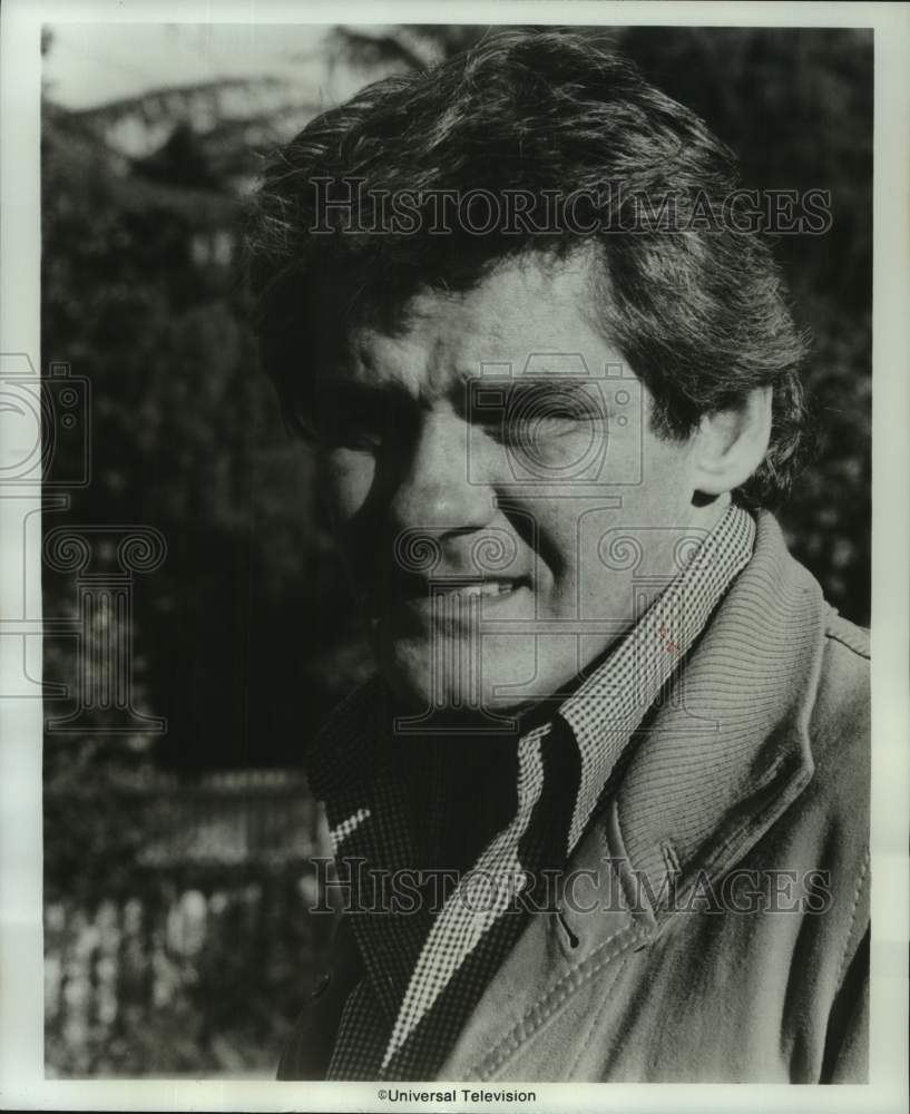 1975 Press Photo Richard Schaal stars in Let&#39;s Switch, on ABC Television.-Historic Images