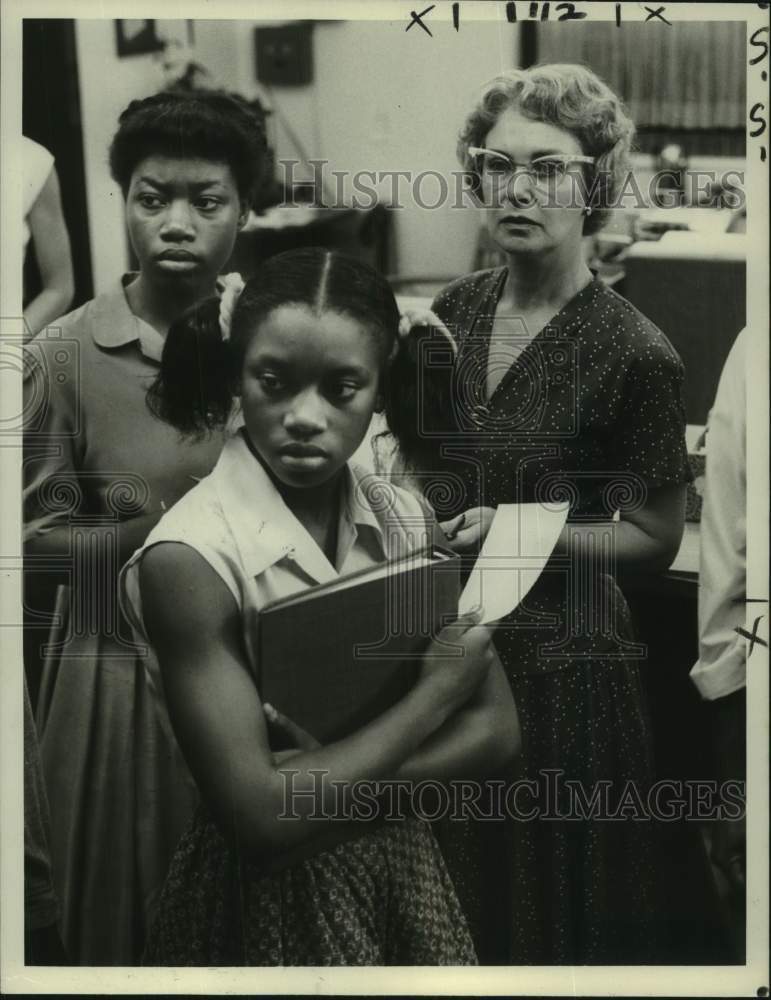 1981 Press Photo Actresses in scene from &quot;Crisis At Central High.&quot; - nop77221-Historic Images