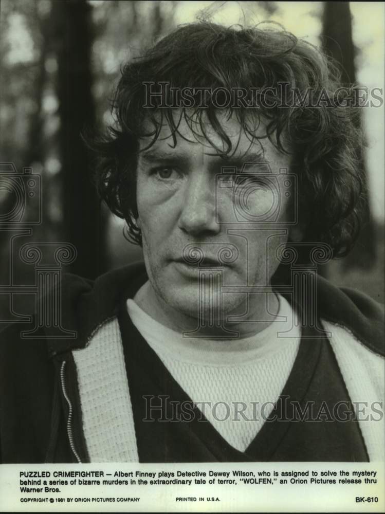 1981 Press Photo Albert Finney plays Detective Dewey Wilson in &quot;Wolfen&quot;-Historic Images