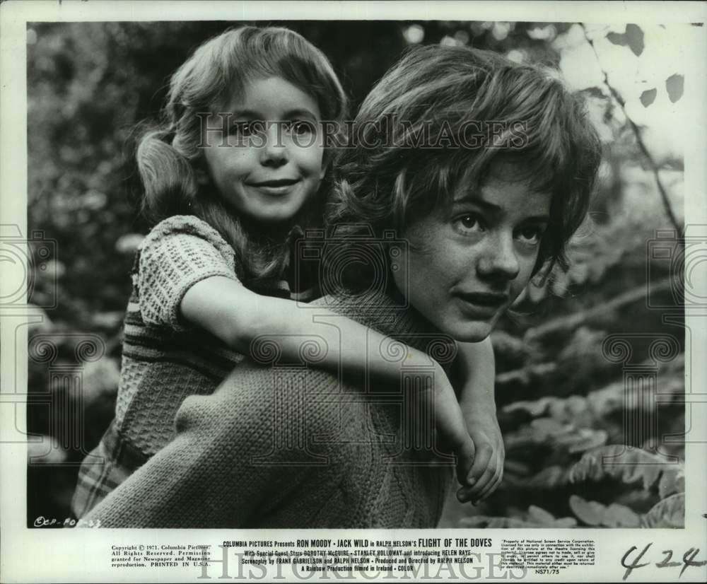 1971 Press Photo Jack Wild and Helen Raye star in "Flight of the Doves"-Historic Images