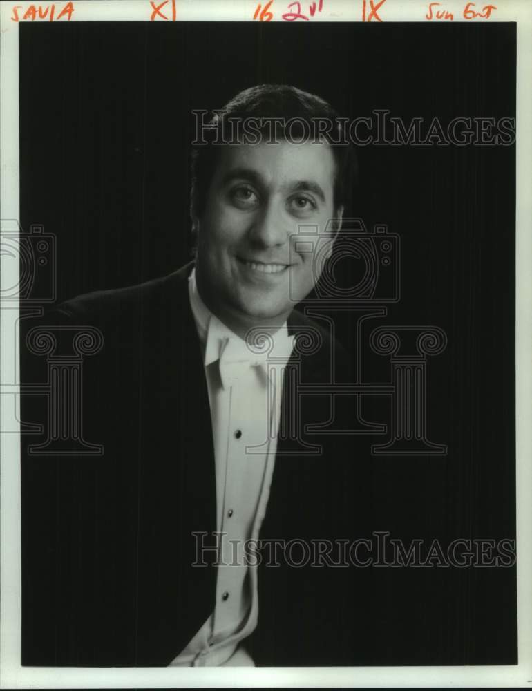 1986 Press Photo Al Savia, New Orleans Symphony Resident Conductor - nop78244-Historic Images