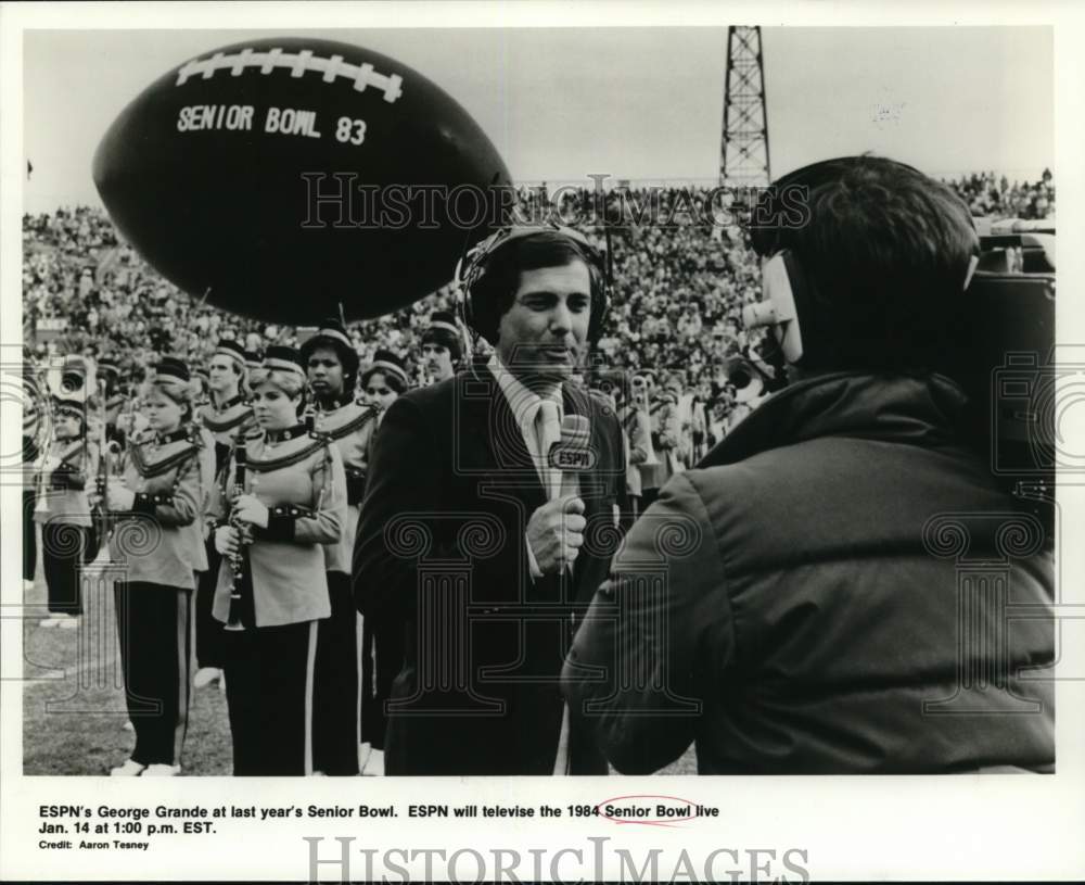 1983 Press Photo George Grande of ESPN at Senior Bowl Football Game - nop83367 - Historic Images