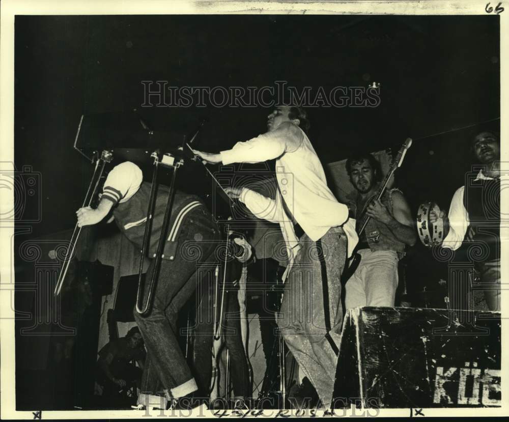 1974 Press Photo Music Group &quot;Vance &amp; The Valiants&quot; - nop83586-Historic Images