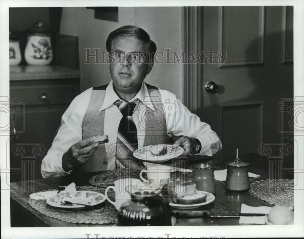 1978 Dick Van Patten on &quot;Eight Is Enough&quot; - Historic Images