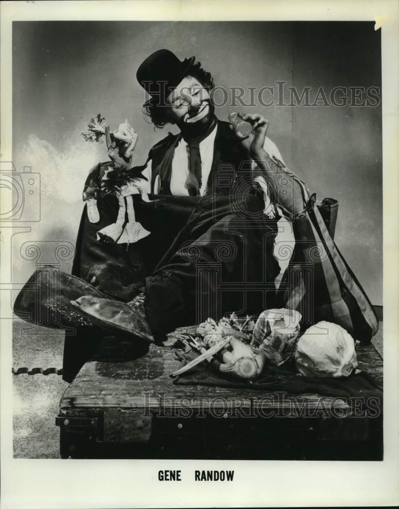 1975 Gene Randow, Jerusalem Temple Shrine Circus Clown - Historic Images