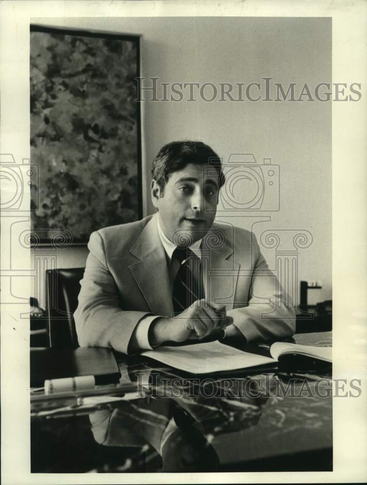 1975 ABC Executive Fred Silverman - Historic Images