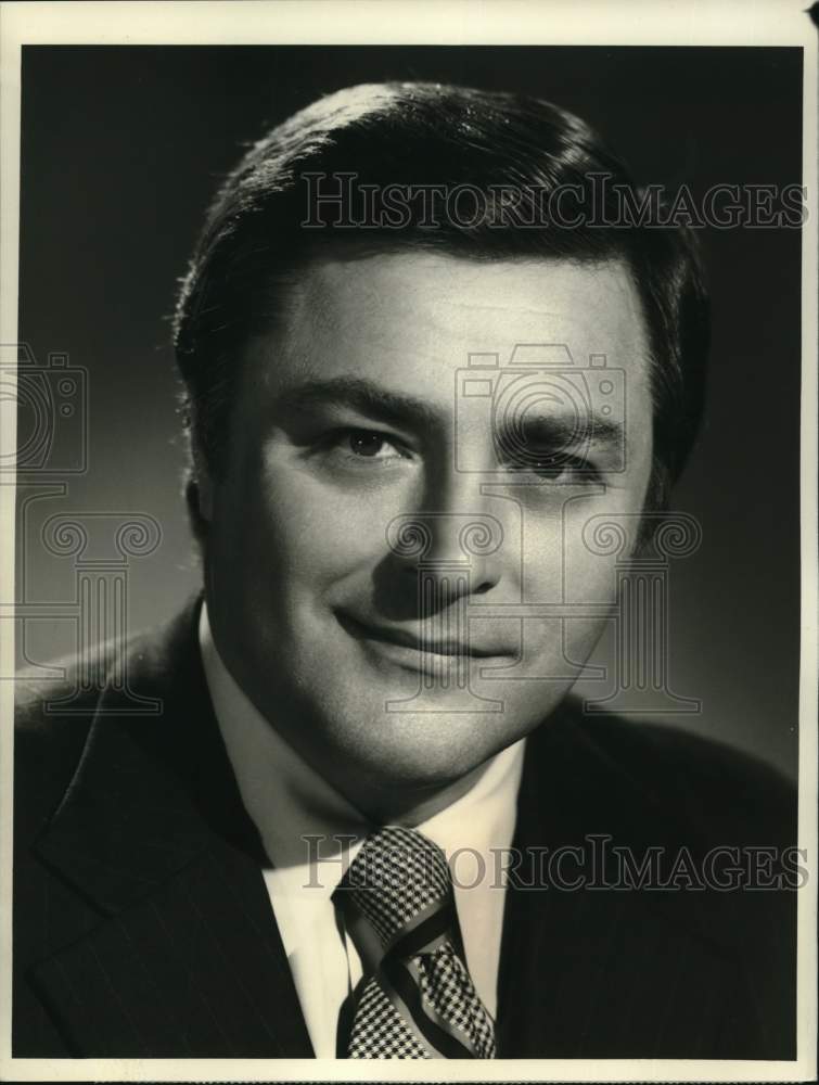 1982 James Rosenfield, Executive of CBS/Broadcast Group - Historic Images