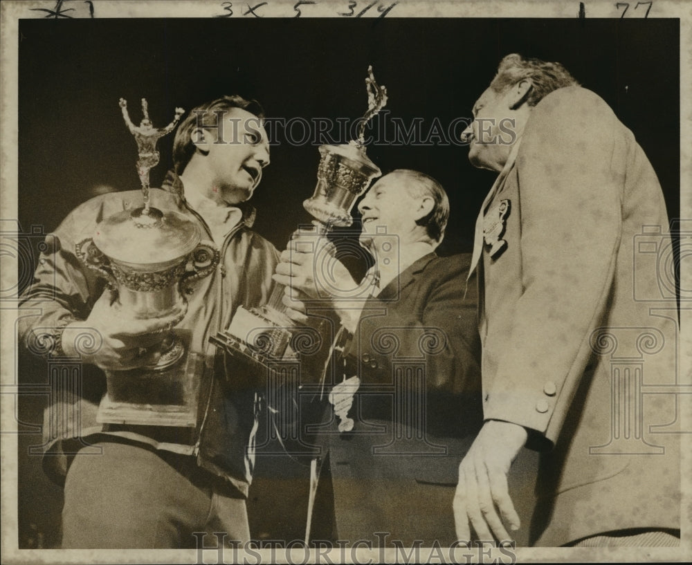 1973 Sugar Bowl- Winning Coach Fairbanks accepts trophy. - Historic Images