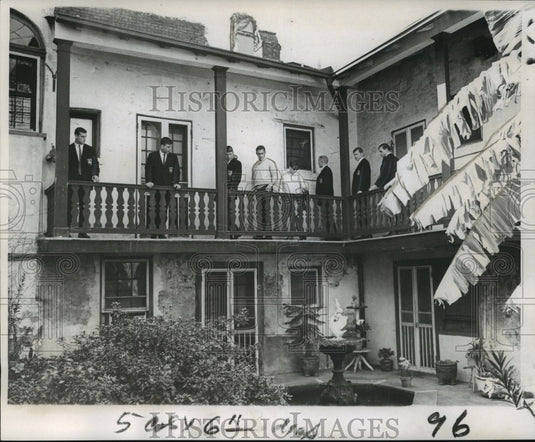 1966 Sugar Bowl - Missouri Tigers Tour Vieux Carre Patio - Historic Images