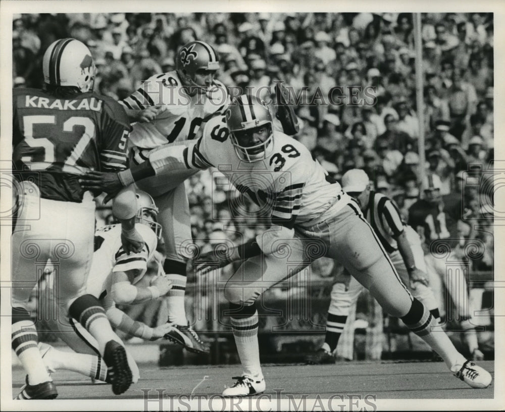 New Orleans Saints- Field Action Saints vs Bills - Historic Images