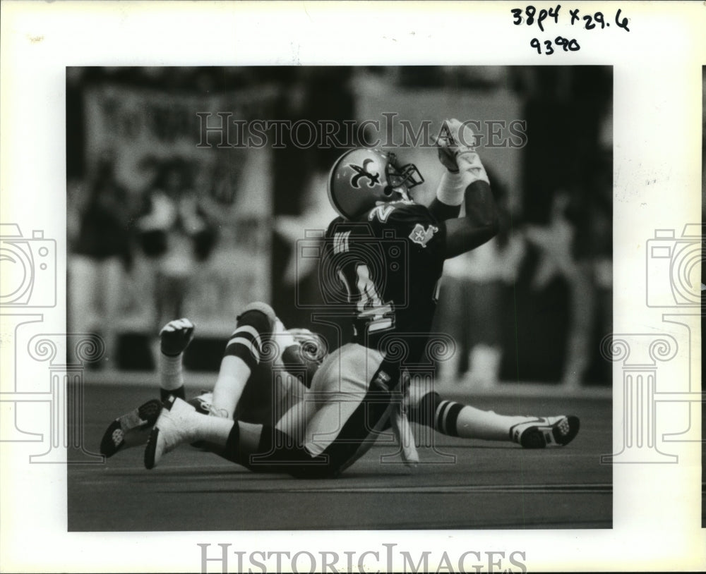 New Orleans Saints - Vick in Football Action - Historic Images