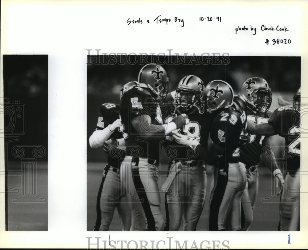 1991 New Orleans Saints- Saints vs Tampa Bay on the field. - Historic Images