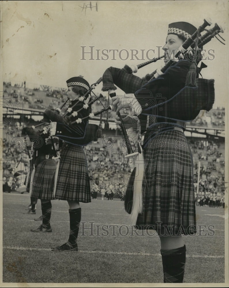 1963 Sugar Bowl - Highlanders from University of Southern Mississipp - Historic Images