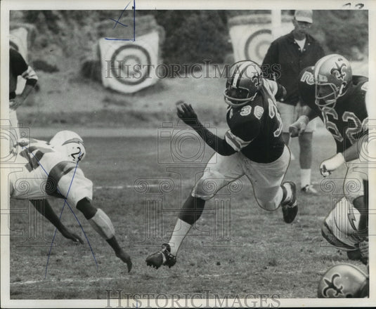 1968 Press Photo New Orleans Saints- Saints running back Don McCall cuts back.- Historic Images