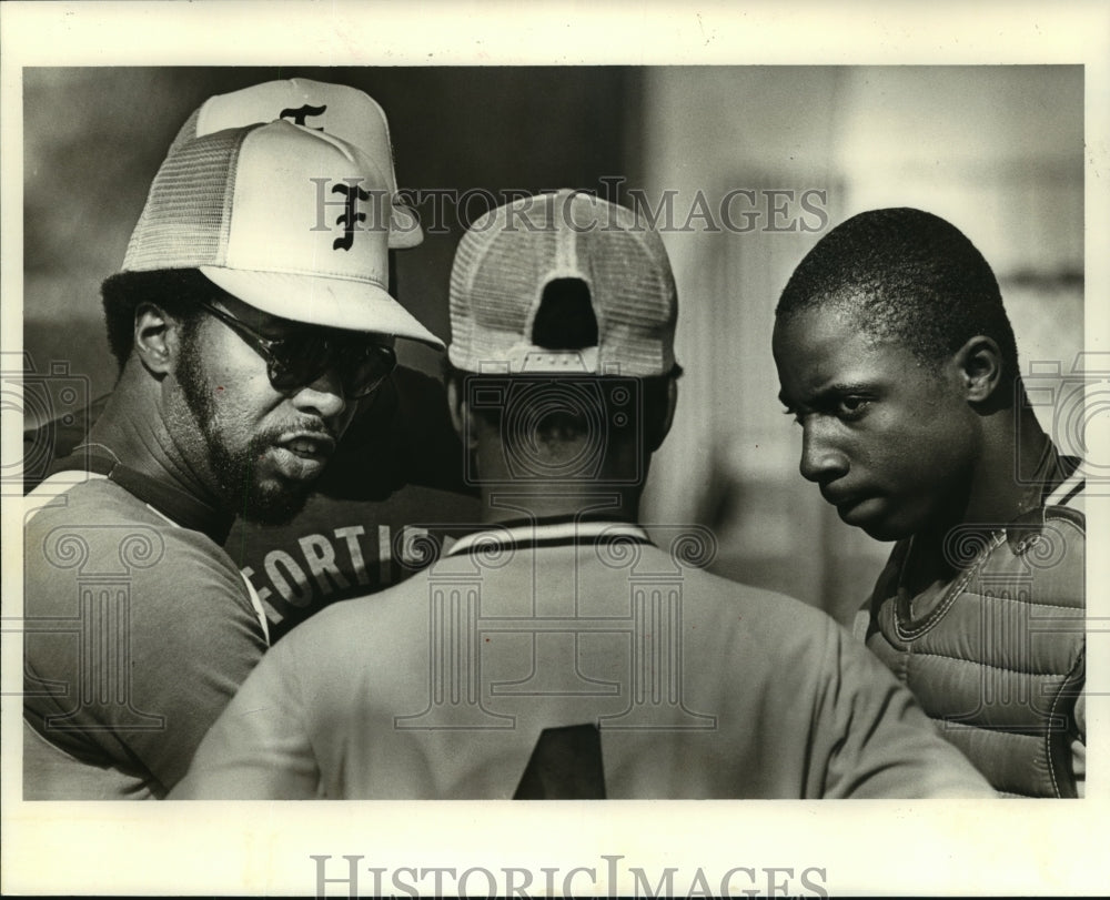 1984 Press Photo Fortier Baseball - Warren Armstrong, Ronald Morgan - nos01616 - Historic Images