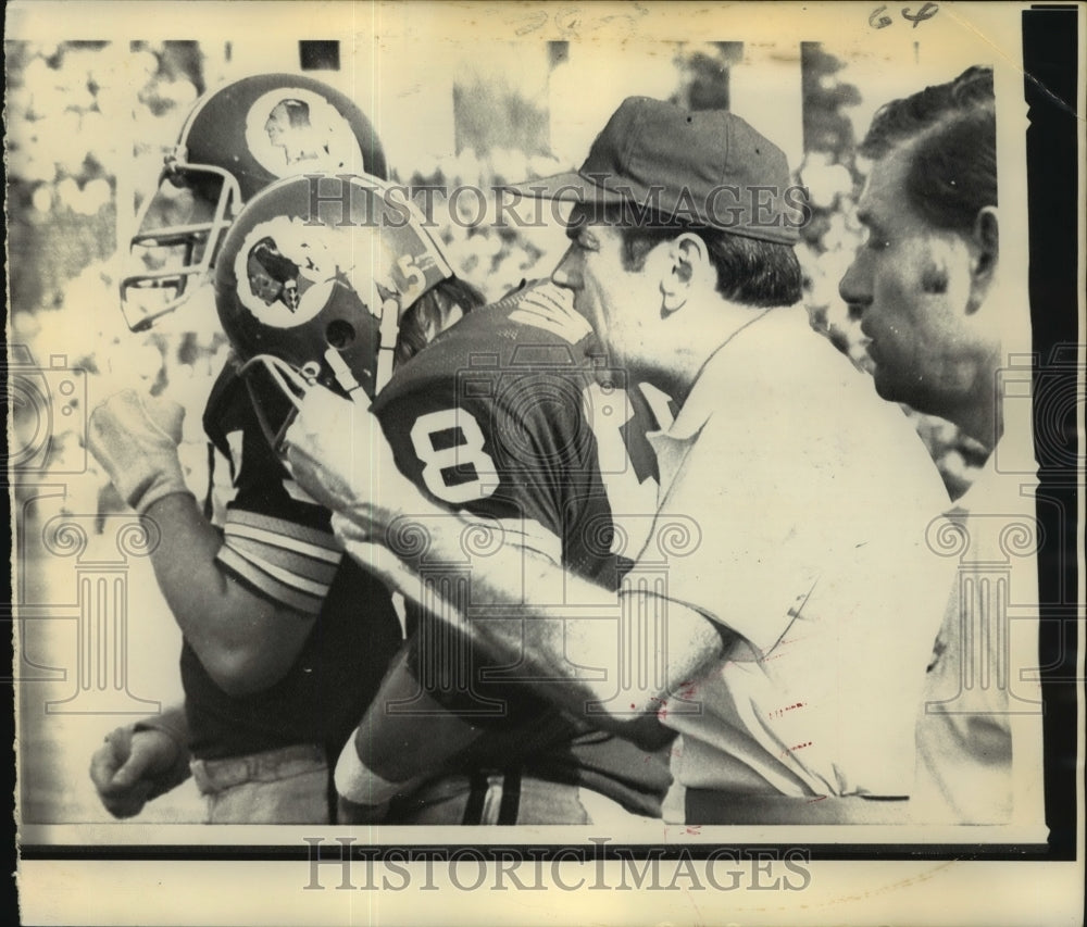 1973 Press Photo Washington Redskins Coach George Allen Yells from Sideline- Historic Images