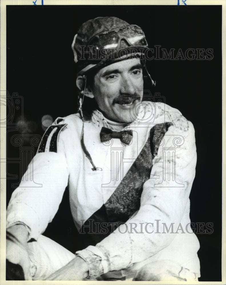 1985 Press Photo Ronald Ardoin rode Scott&#39;s Kracker to a miracle win. - Historic Images