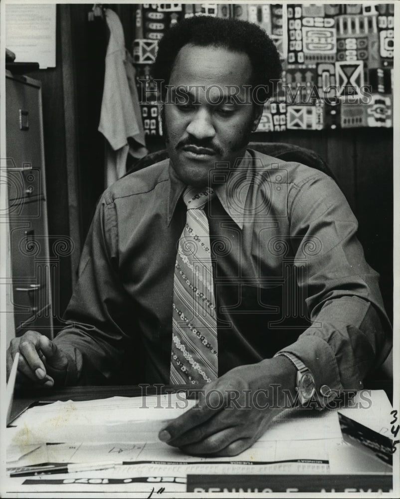 1979 Press Photo Xavier Basketball Coach Danny Alexander - nos02296- Historic Images