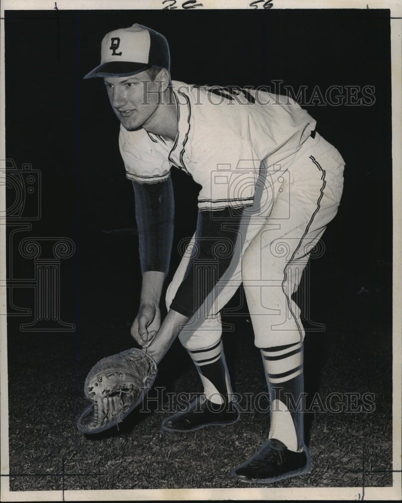 1964 Press Photo Johnny Arthurs, De La Salle Cavaliers Baseball First Baseman-Historic Images