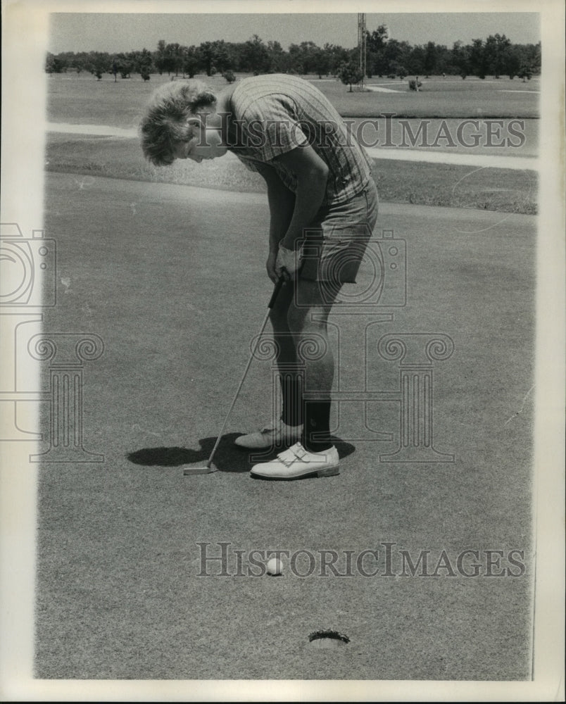 1972 Press Photo Louisiana State Golfer Rob Agee at Bayou Barriere Country Club - Historic Images