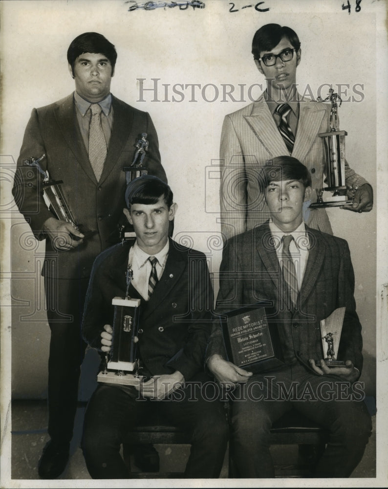 1970 Press Photo Redemptorist Athletic Banquet Student Athlete Awardees - Historic Images