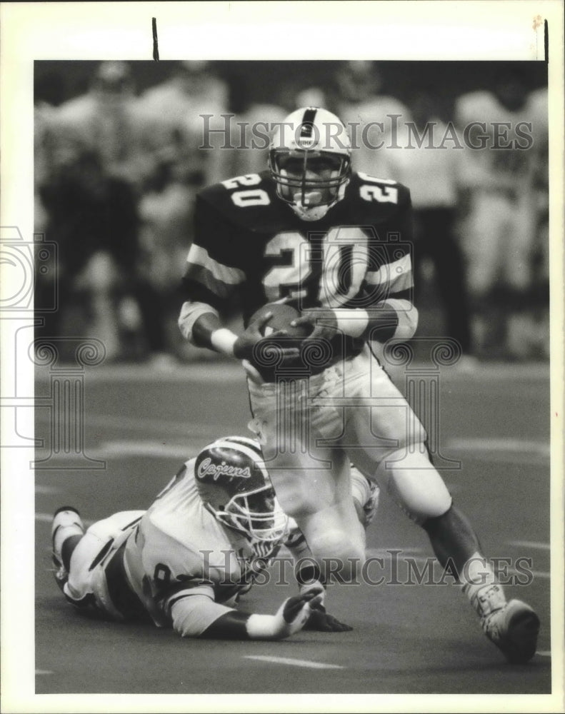 1989 Press Photo Football - Tulane&#39;s Stanley Barren Barre Running with Ball- Historic Images