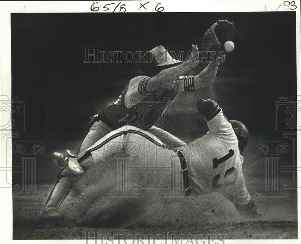 1982 Press Photo Baseball - Louis Langa, Kurt Gros in American Legion Tournament - Historic Images