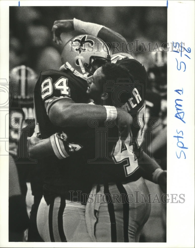 1985 Press Photo New Orleans Saints Players Celebrate - nos04573 - Historic Images