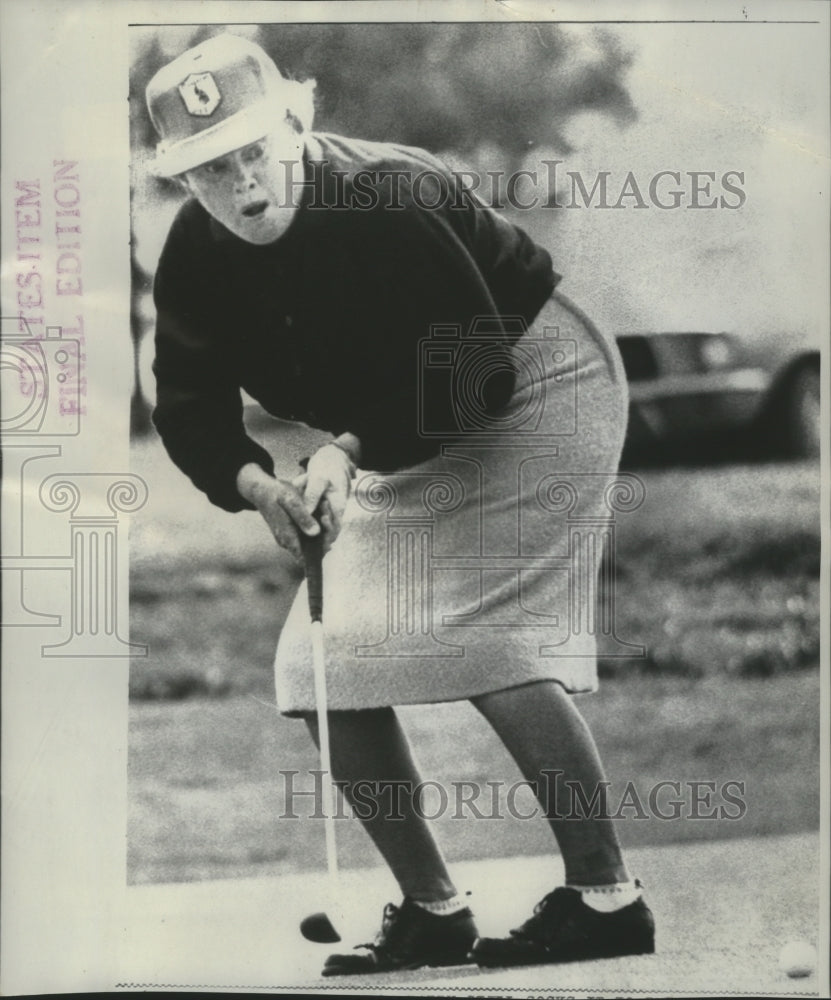 1968 Press Photo Golfer Patty Berg at Lady Carling Classic in Atlanta Georgia - Historic Images